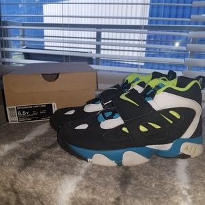 Youth NIKE AIR DIAMOND TURF 2